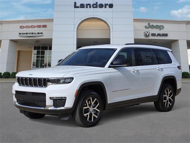 new 2025 Jeep Grand Cherokee L car, priced at $42,900