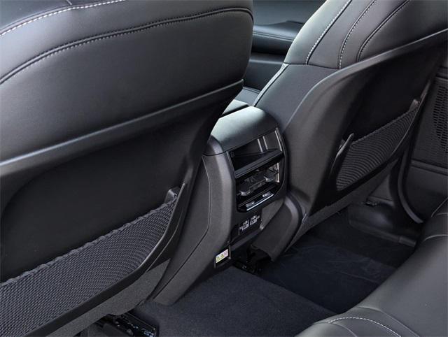 new 2025 Jeep Grand Cherokee car, priced at $43,480