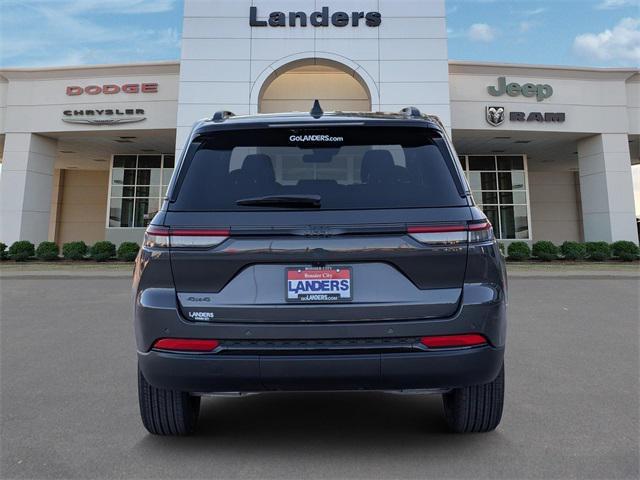 new 2025 Jeep Grand Cherokee car, priced at $43,480