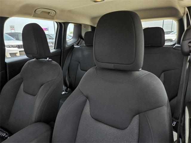 used 2021 Jeep Renegade car, priced at $15,374