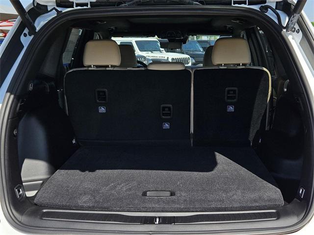 new 2025 Jeep Grand Cherokee car, priced at $46,840