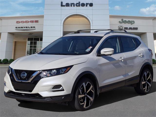 used 2022 Nissan Rogue Sport car, priced at $22,200