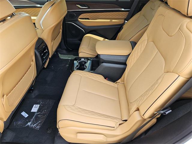 new 2025 Jeep Grand Cherokee L car, priced at $64,181