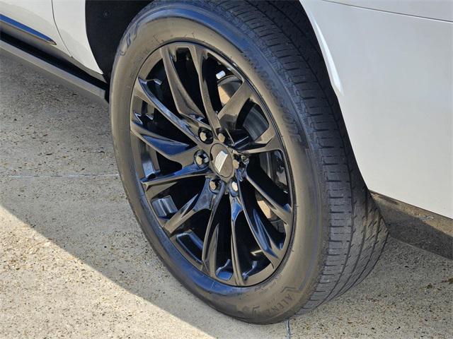used 2023 Cadillac Escalade ESV car, priced at $67,051