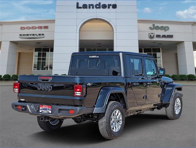 new 2023 Jeep Gladiator car, priced at $45,371