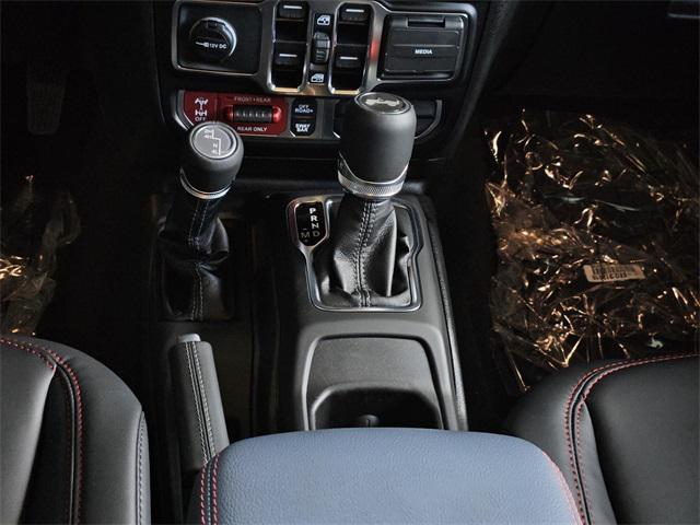 new 2025 Jeep Wrangler car, priced at $60,933