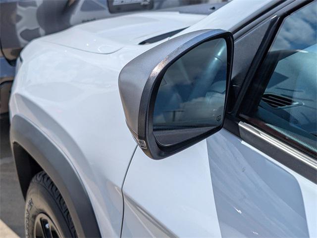 used 2019 Jeep Cherokee car, priced at $20,380