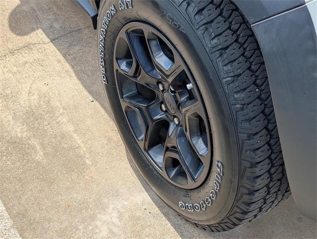 used 2019 Jeep Cherokee car, priced at $20,380