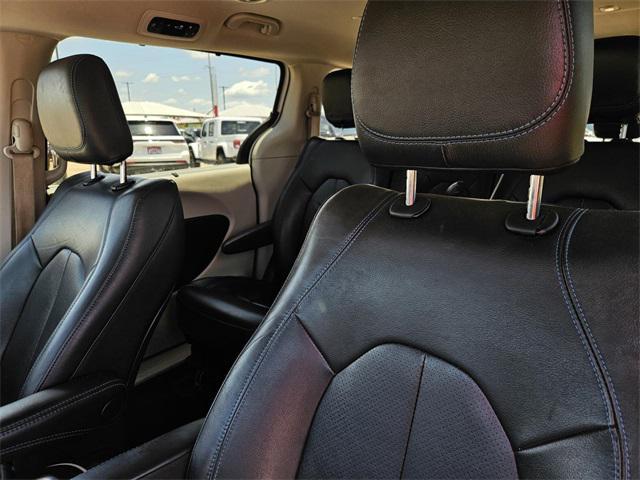 used 2021 Chrysler Pacifica Hybrid car, priced at $19,998