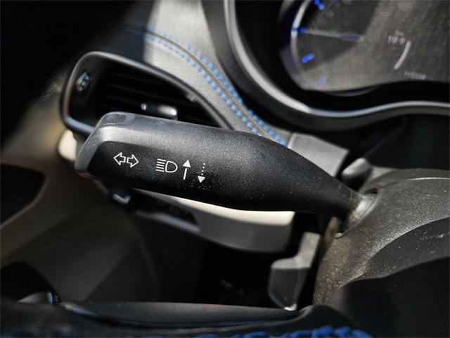 used 2021 Chrysler Pacifica Hybrid car, priced at $19,998