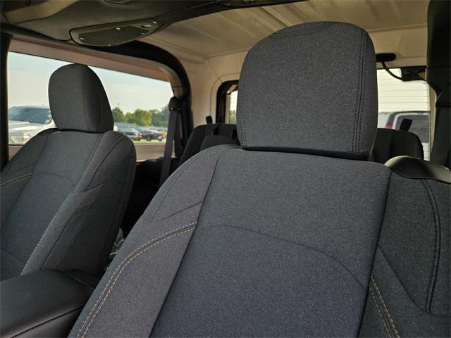 new 2025 Jeep Wrangler car, priced at $36,125