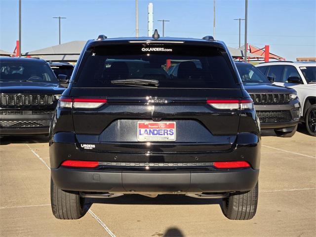 new 2025 Jeep Grand Cherokee car, priced at $44,730
