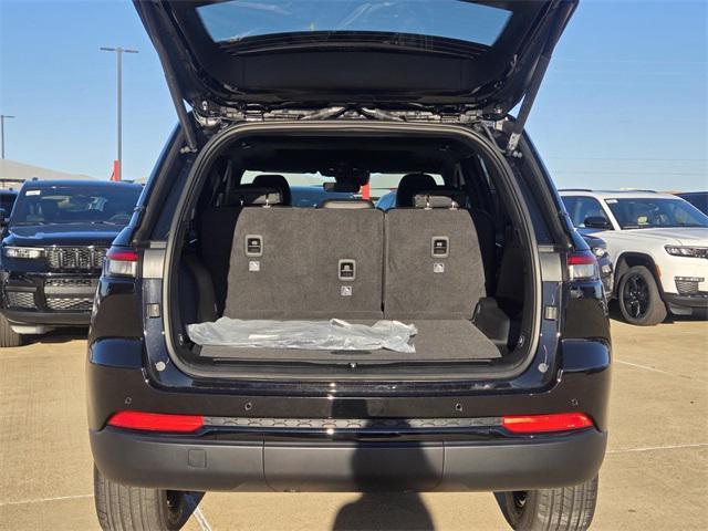 new 2025 Jeep Grand Cherokee car, priced at $44,730