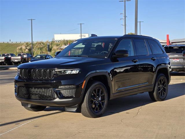 new 2025 Jeep Grand Cherokee car, priced at $44,730
