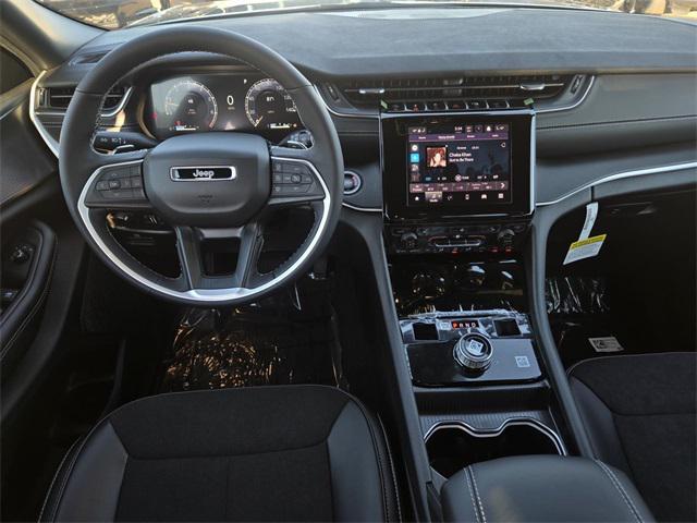 new 2025 Jeep Grand Cherokee car, priced at $44,730