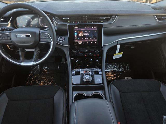 new 2025 Jeep Grand Cherokee car, priced at $44,730