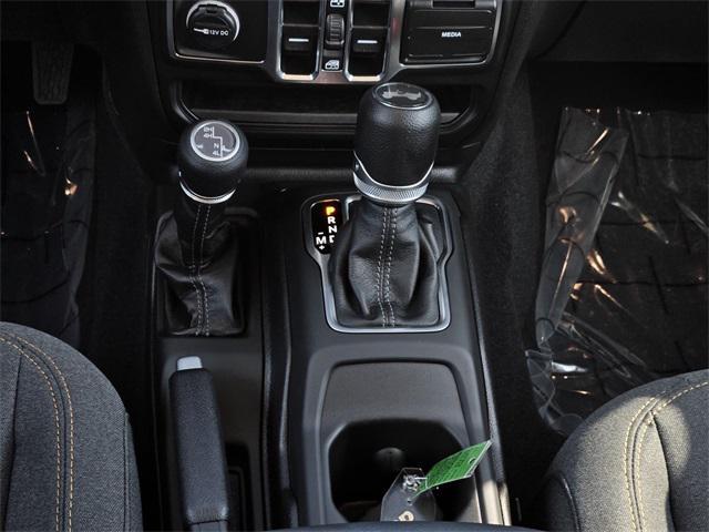 new 2025 Jeep Wrangler car, priced at $45,675
