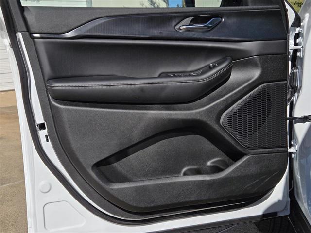 new 2025 Jeep Grand Cherokee L car