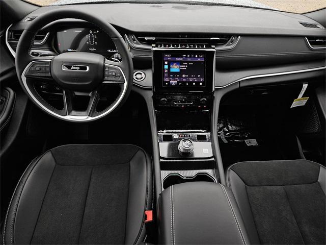 new 2025 Jeep Grand Cherokee L car, priced at $42,330