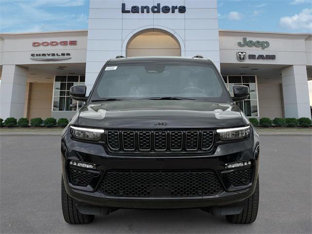 new 2025 Jeep Grand Cherokee car, priced at $61,380