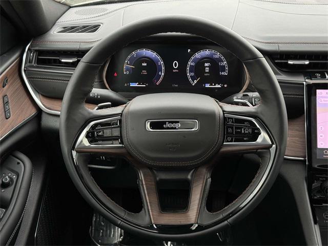 new 2025 Jeep Grand Cherokee car, priced at $61,380