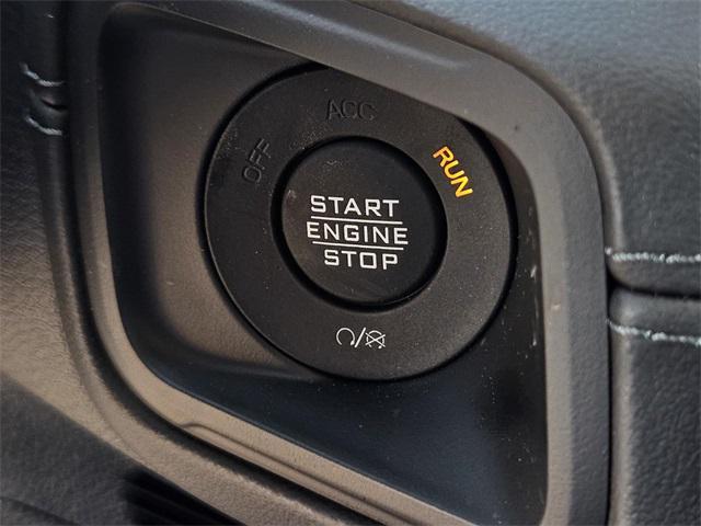 new 2025 Jeep Gladiator car, priced at $53,375