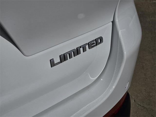 new 2025 Jeep Grand Cherokee L car, priced at $42,900