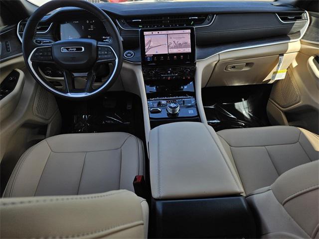 new 2025 Jeep Grand Cherokee L car, priced at $44,672