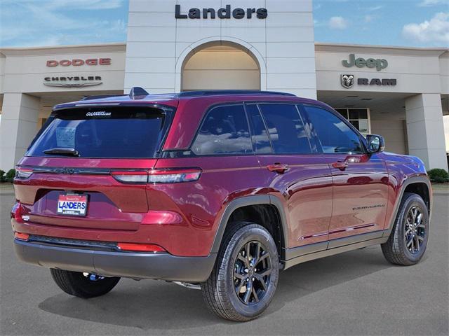 new 2025 Jeep Grand Cherokee car, priced at $40,780