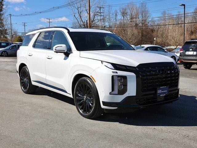 used 2025 Hyundai Palisade car, priced at $52,700