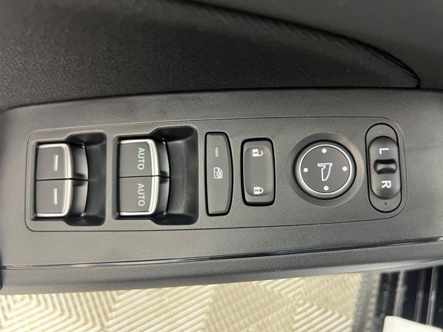 new 2025 Honda Civic Hybrid car, priced at $33,100