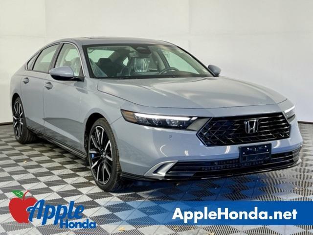 new 2025 Honda Accord Hybrid car, priced at $40,235