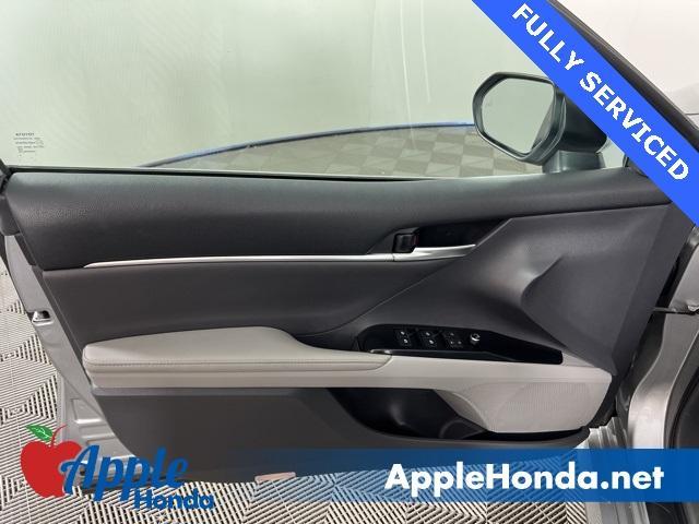 used 2019 Toyota Camry Hybrid car, priced at $20,561