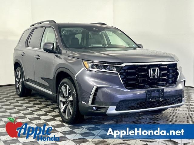 new 2025 Honda Pilot car, priced at $50,830