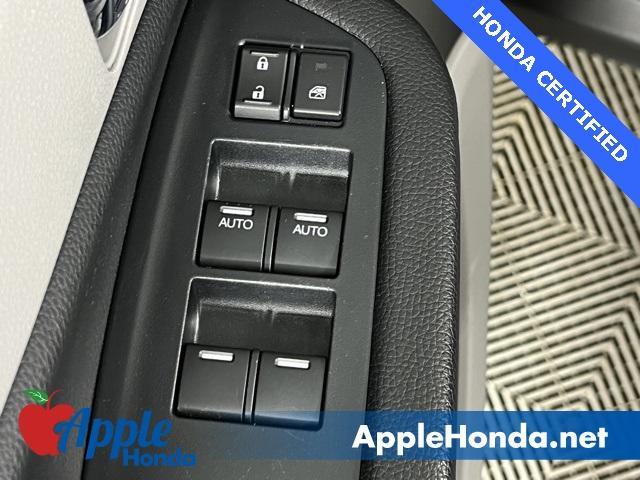 used 2022 Honda Pilot car, priced at $35,000