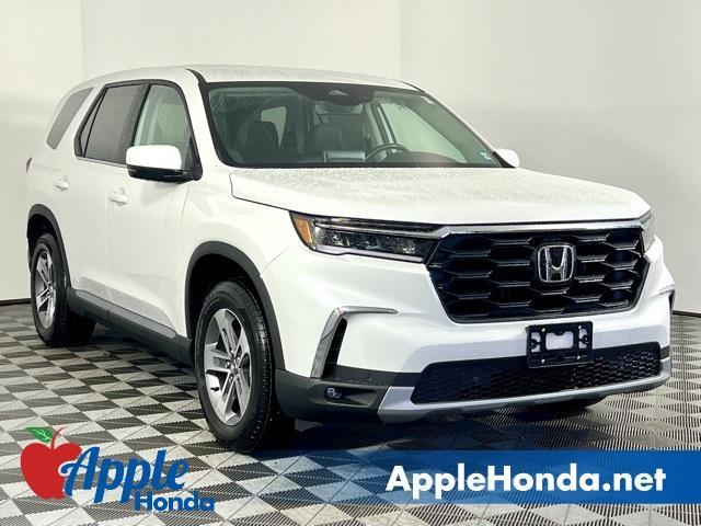new 2025 Honda Pilot car, priced at $47,010