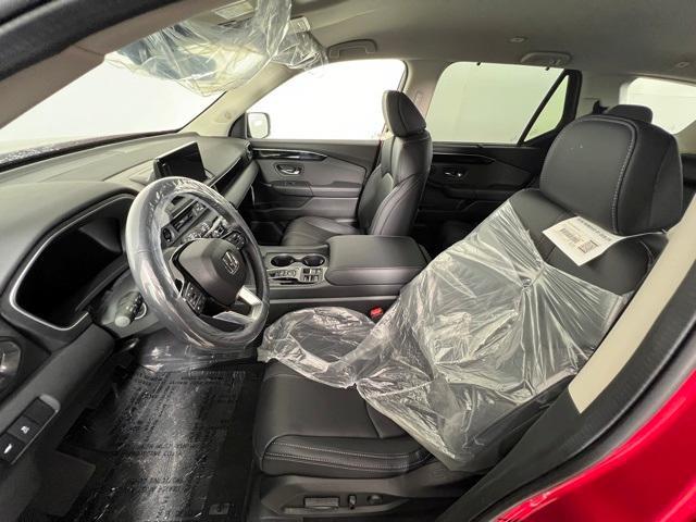 new 2025 Honda Pilot car, priced at $47,010