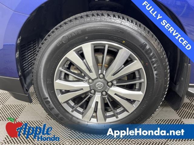 used 2020 Nissan Pathfinder car, priced at $19,000