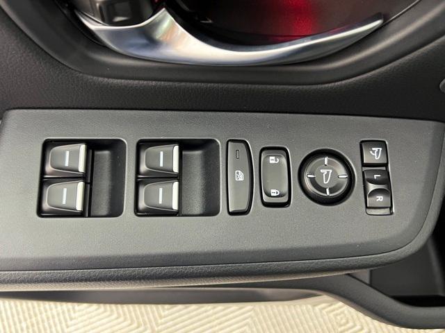 new 2025 Honda Pilot car, priced at $55,690