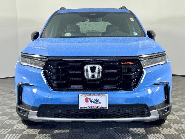 new 2025 Honda Pilot car, priced at $49,200