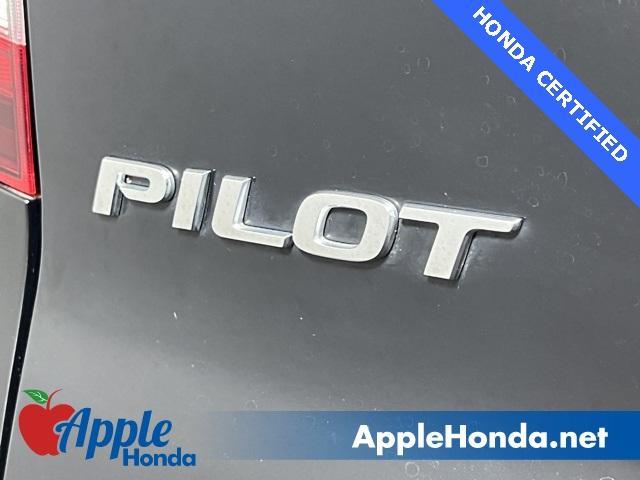 used 2022 Honda Pilot car, priced at $35,262