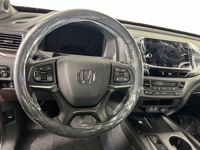 new 2025 Honda Ridgeline car, priced at $38,825