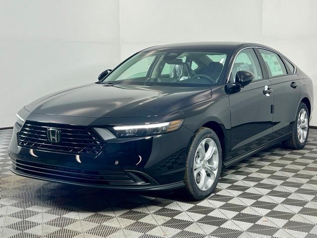 new 2025 Honda Accord car, priced at $29,320