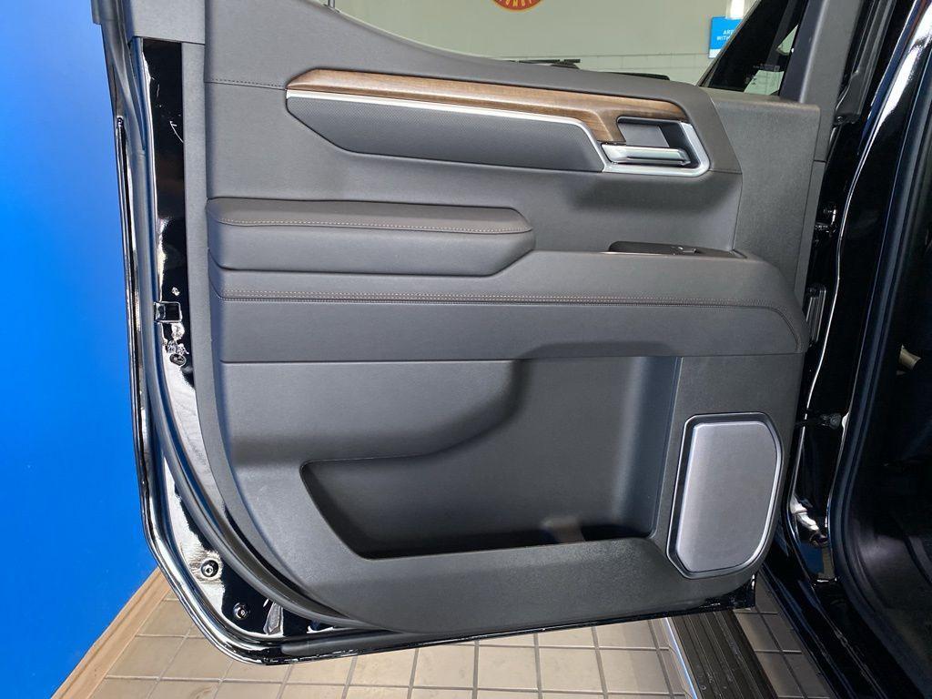 new 2025 Chevrolet Silverado 1500 car, priced at $67,799