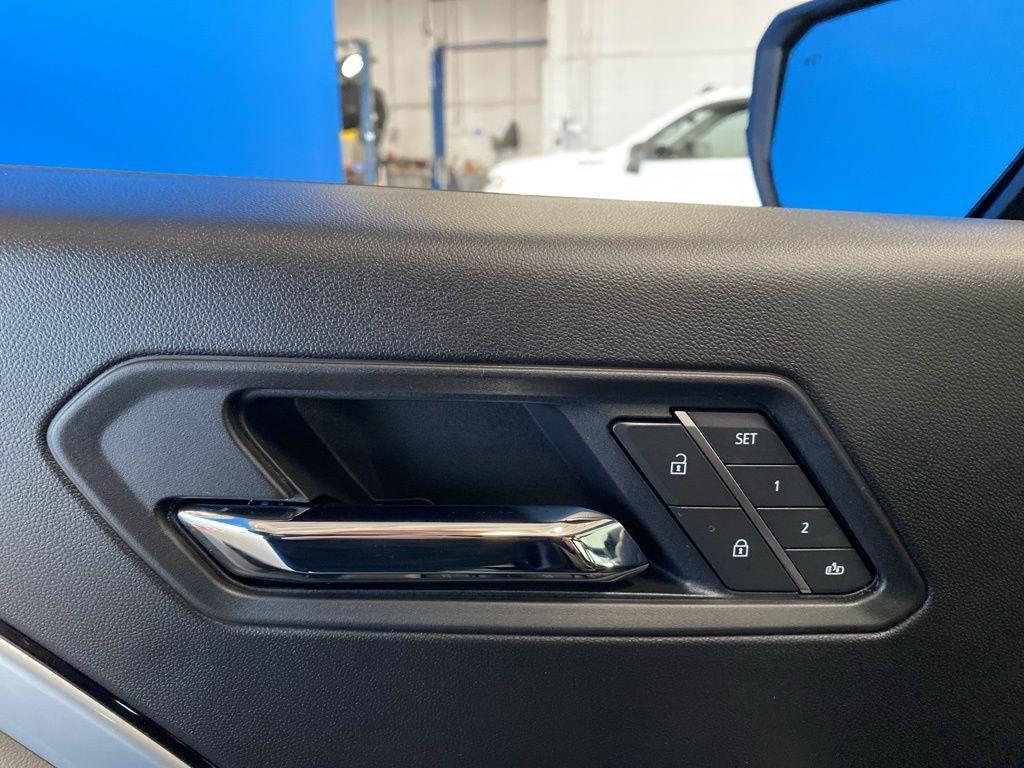 new 2025 Chevrolet Colorado car, priced at $54,499