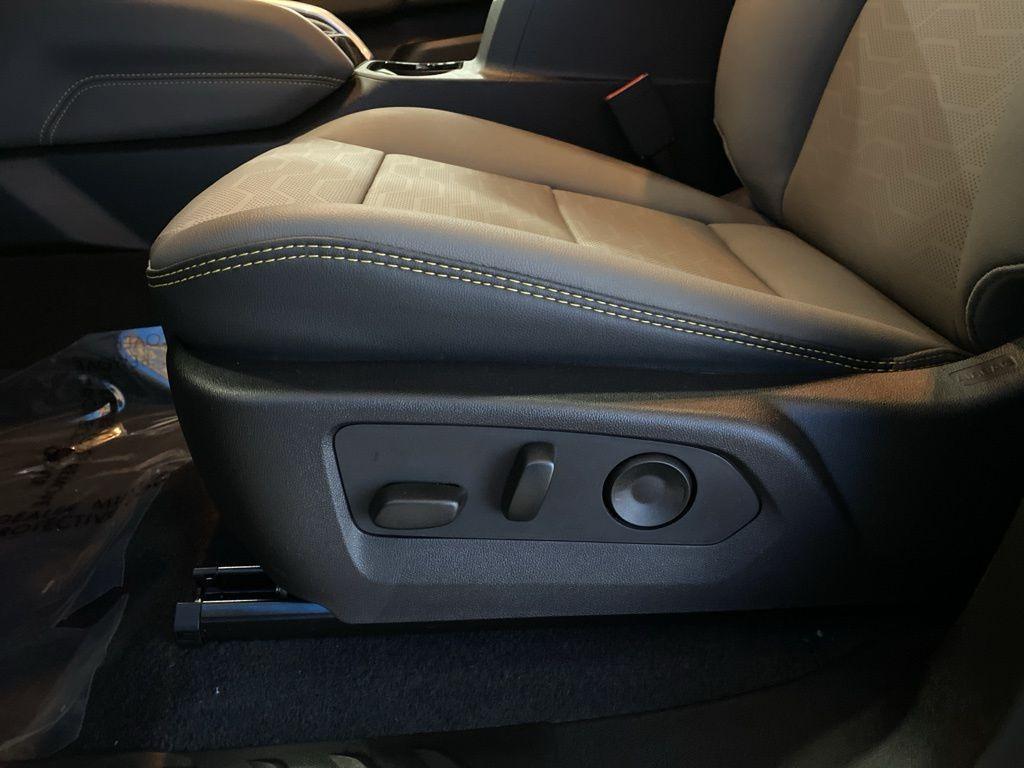 new 2025 Chevrolet Colorado car, priced at $54,499