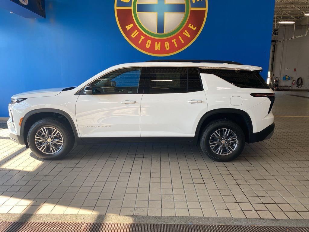 new 2026 Chevrolet Traverse car, priced at $43,582