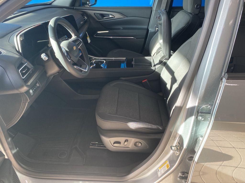 new 2026 Chevrolet Traverse car