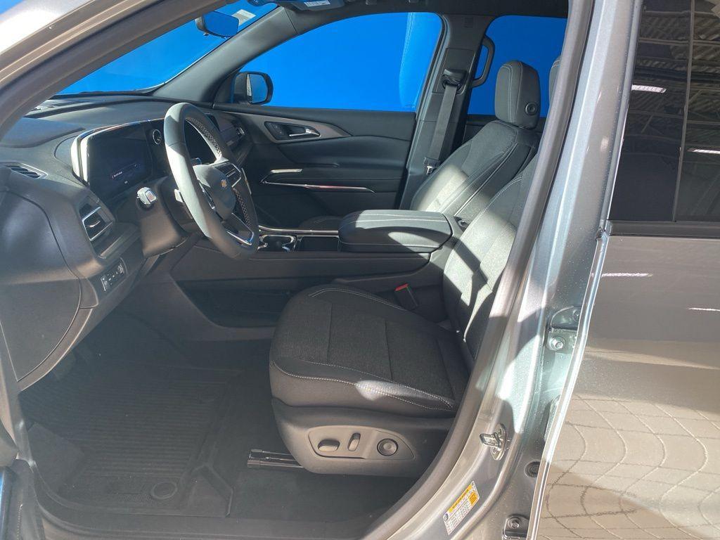 new 2026 Chevrolet Traverse car