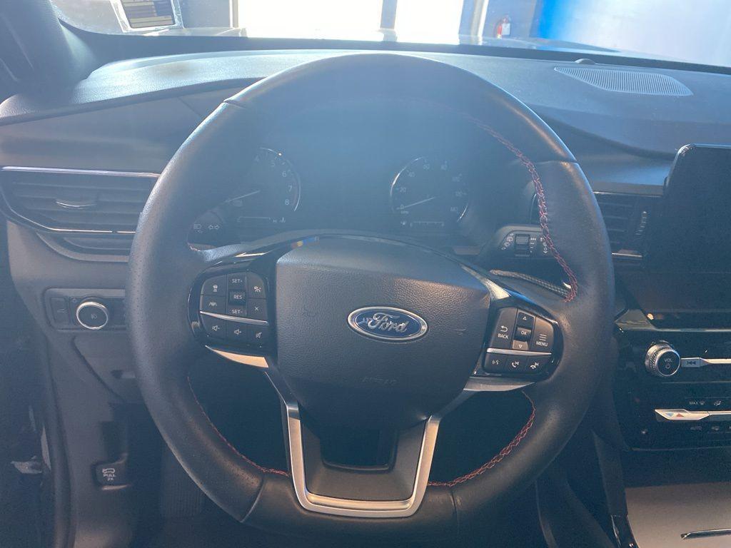 used 2023 Ford Explorer car, priced at $41,999